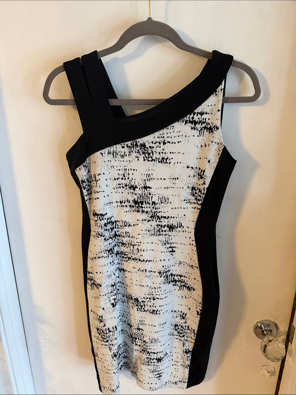 Joseph Ribkoff Black and White One-Shoulder Sheath Dress